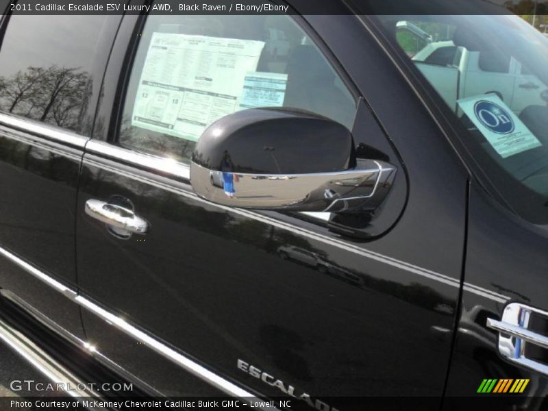 Black Raven / Ebony/Ebony 2011 Cadillac Escalade ESV Luxury AWD
