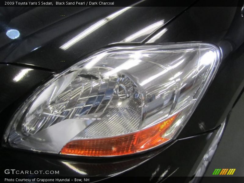 Black Sand Pearl / Dark Charcoal 2009 Toyota Yaris S Sedan