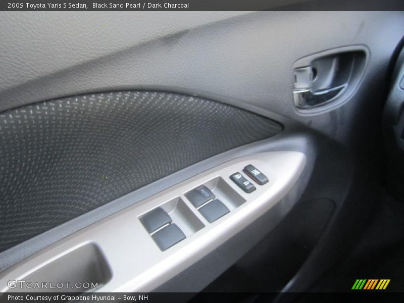 Black Sand Pearl / Dark Charcoal 2009 Toyota Yaris S Sedan