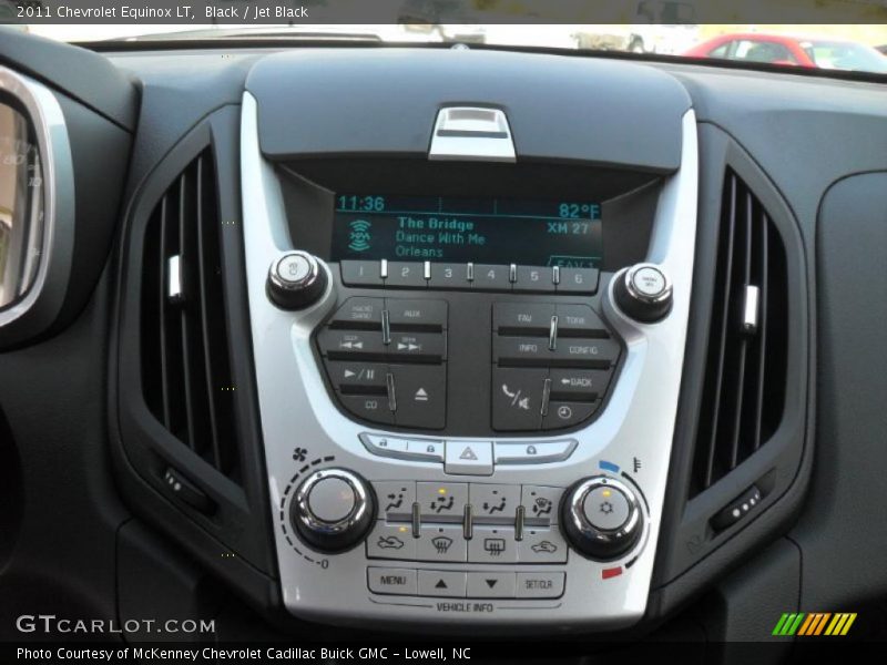 Black / Jet Black 2011 Chevrolet Equinox LT