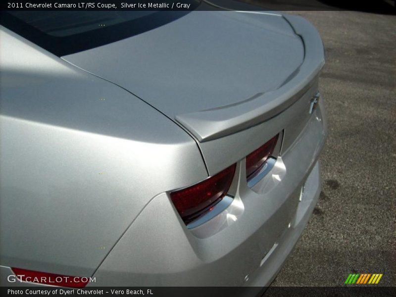 Silver Ice Metallic / Gray 2011 Chevrolet Camaro LT/RS Coupe