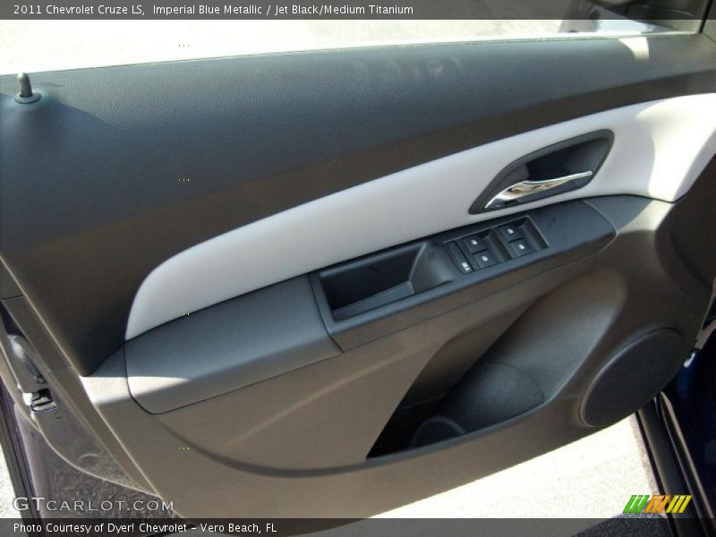 Imperial Blue Metallic / Jet Black/Medium Titanium 2011 Chevrolet Cruze LS