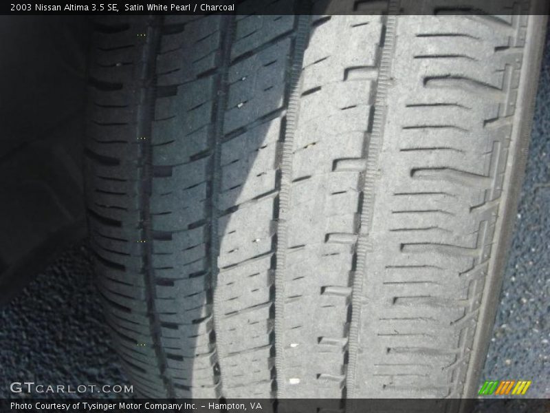 Satin White Pearl / Charcoal 2003 Nissan Altima 3.5 SE