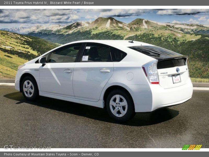 Blizzard White Pearl / Bisque 2011 Toyota Prius Hybrid IV