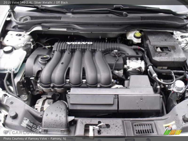  2010 S40 2.4i Engine - 2.4 Liter DOHC 20-Valve VVT 5 Cylinder