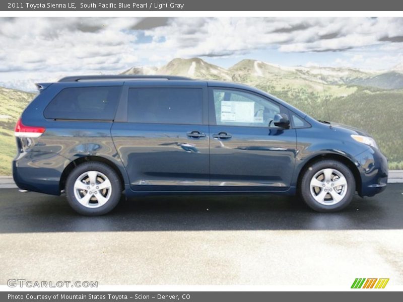 South Pacific Blue Pearl / Light Gray 2011 Toyota Sienna LE