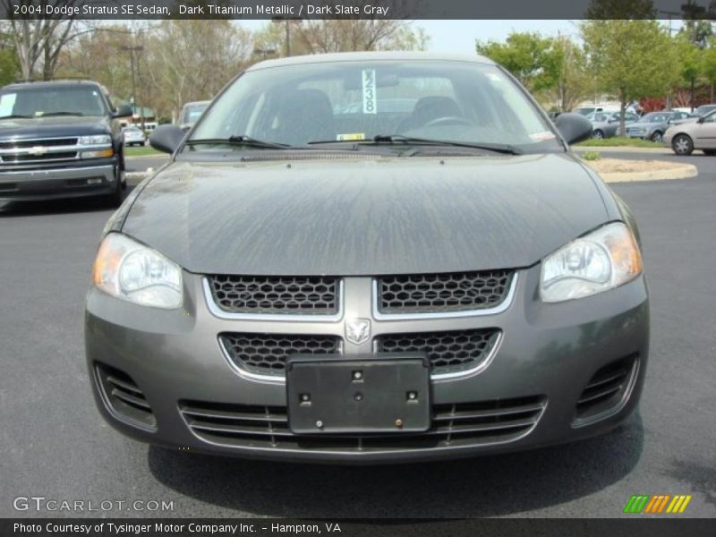 Dark Titanium Metallic / Dark Slate Gray 2004 Dodge Stratus SE Sedan
