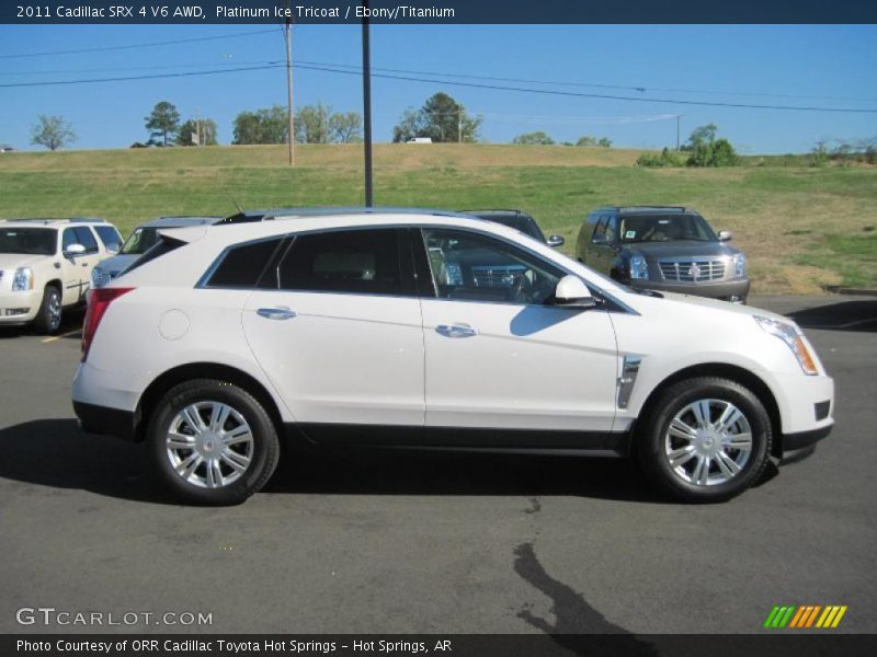 Platinum Ice Tricoat / Ebony/Titanium 2011 Cadillac SRX 4 V6 AWD