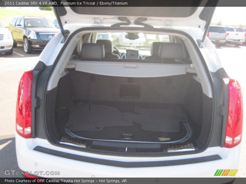 Platinum Ice Tricoat / Ebony/Titanium 2011 Cadillac SRX 4 V6 AWD