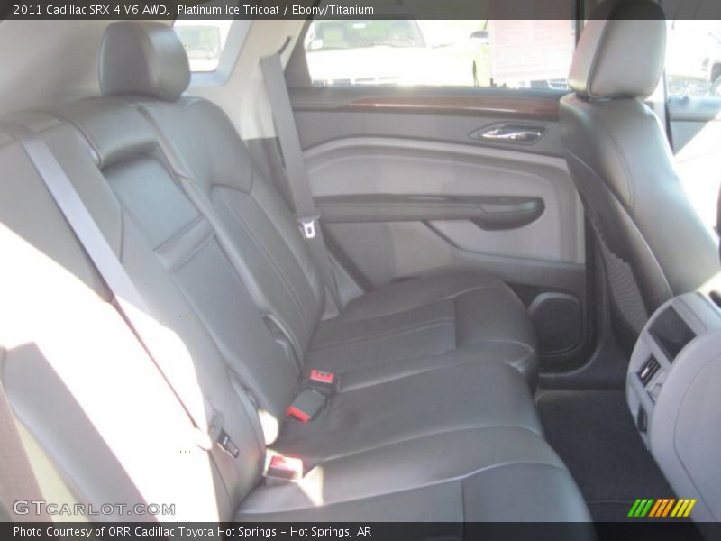 Platinum Ice Tricoat / Ebony/Titanium 2011 Cadillac SRX 4 V6 AWD