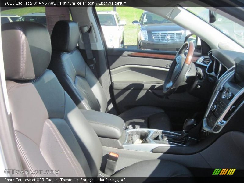 Platinum Ice Tricoat / Ebony/Titanium 2011 Cadillac SRX 4 V6 AWD