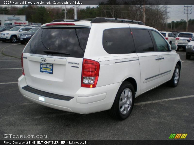 Cosmic White / Beige 2007 Hyundai Entourage Limited