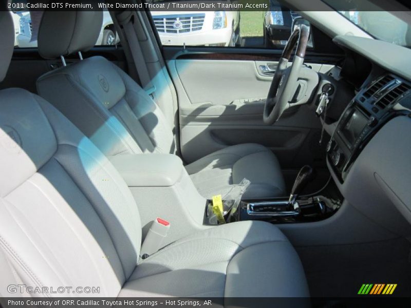 White Diamond Tricoat / Titanium/Dark Titanium Accents 2011 Cadillac DTS Premium