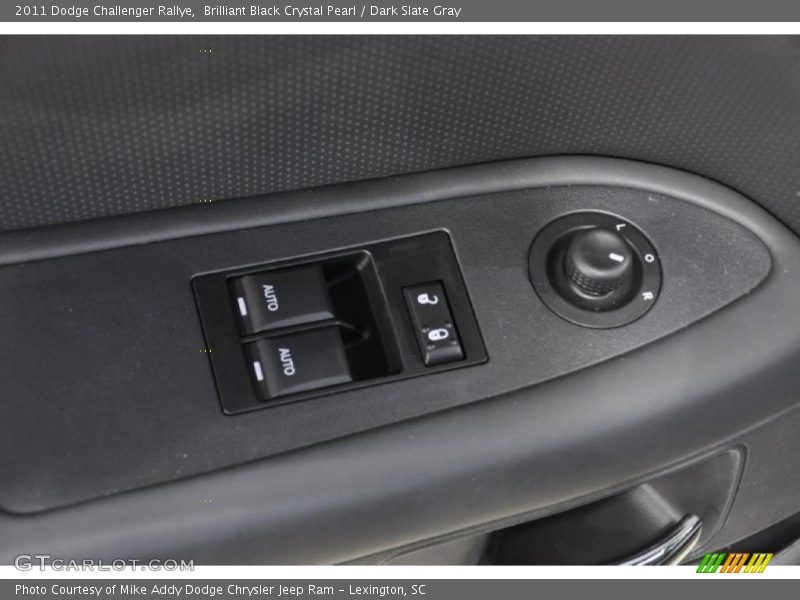 Brilliant Black Crystal Pearl / Dark Slate Gray 2011 Dodge Challenger Rallye