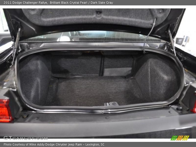 Brilliant Black Crystal Pearl / Dark Slate Gray 2011 Dodge Challenger Rallye