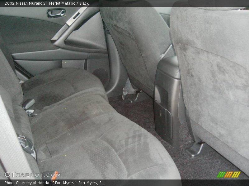 Merlot Metallic / Black 2009 Nissan Murano S