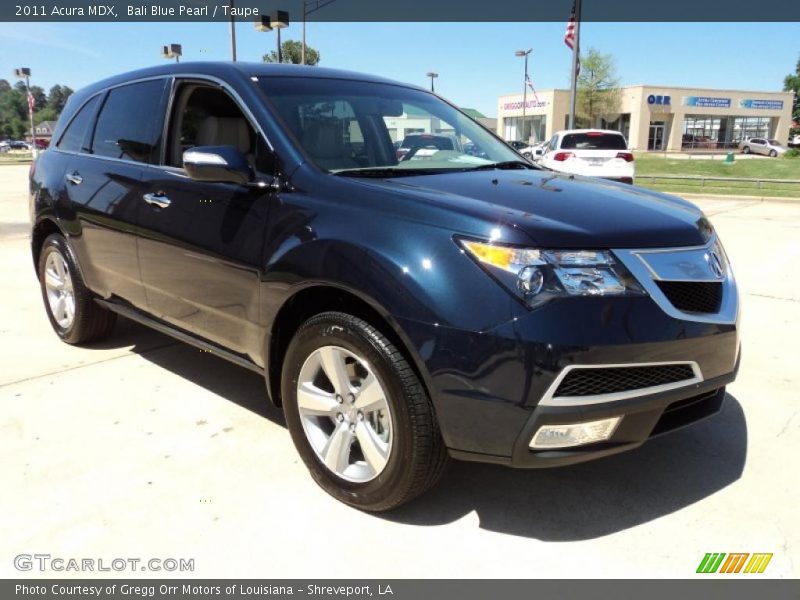 Front 3/4 View of 2011 MDX 