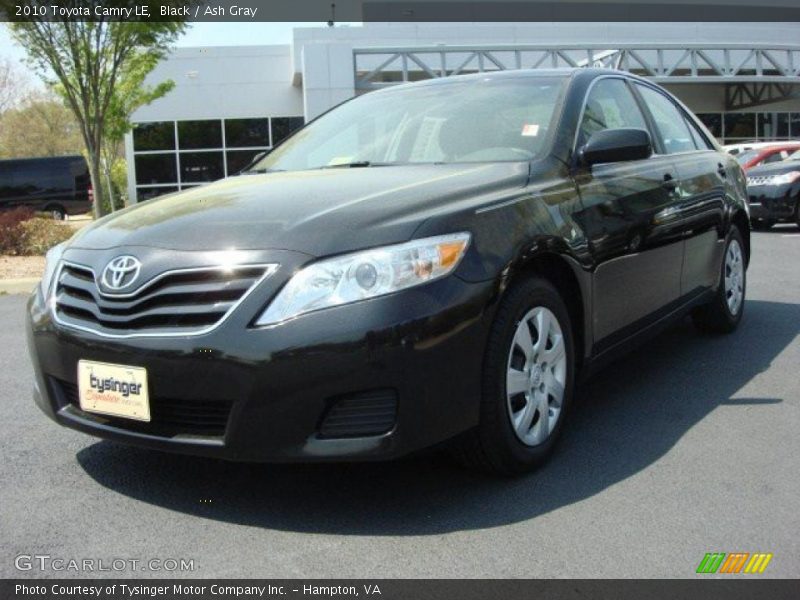 Black / Ash Gray 2010 Toyota Camry LE