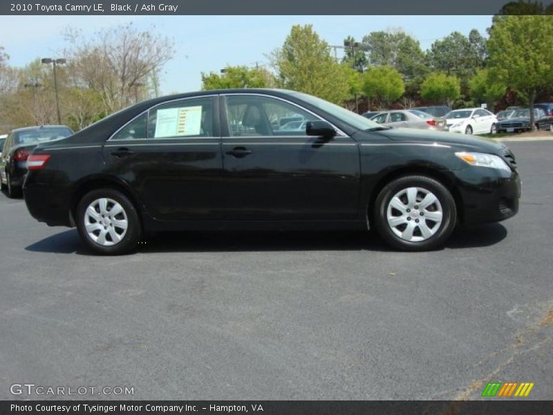 Black / Ash Gray 2010 Toyota Camry LE