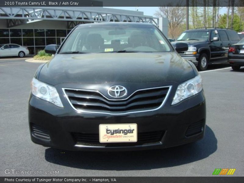 Black / Ash Gray 2010 Toyota Camry LE