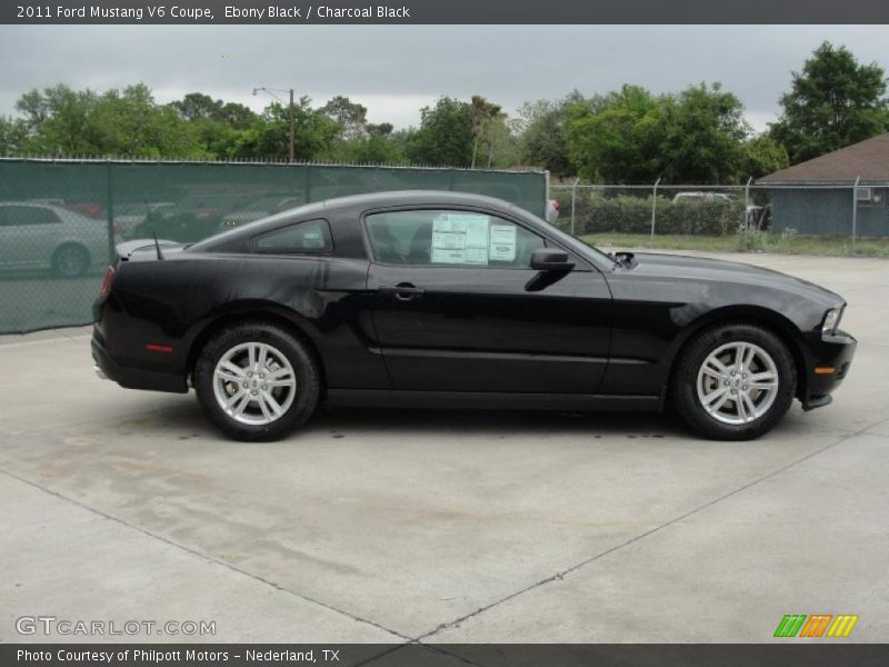Ebony Black / Charcoal Black 2011 Ford Mustang V6 Coupe