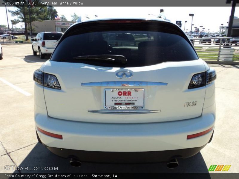 Ivory Pearl White / Willow 2005 Infiniti FX 35