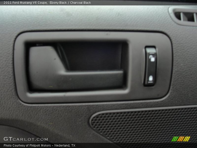 Ebony Black / Charcoal Black 2011 Ford Mustang V6 Coupe