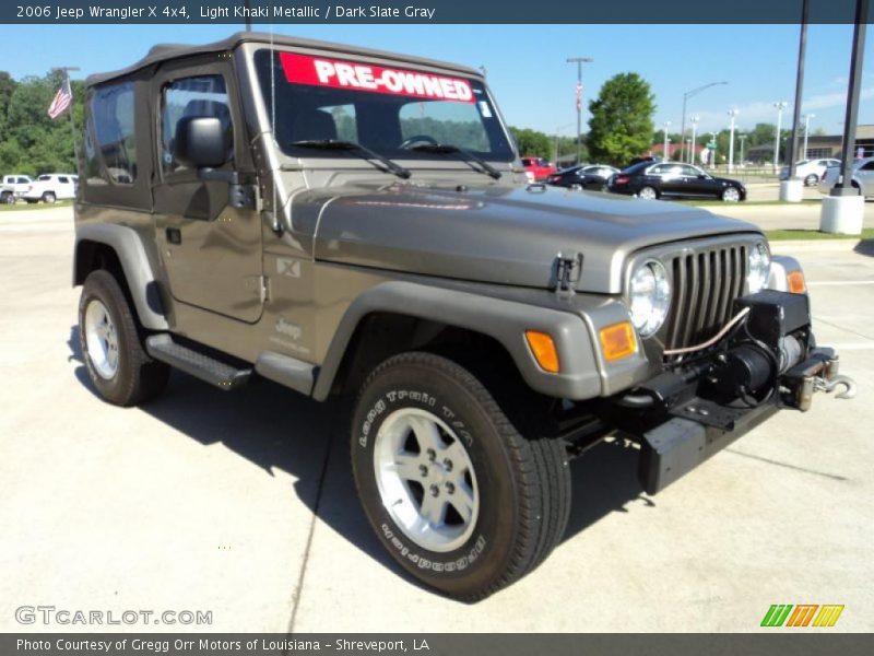 Light Khaki Metallic / Dark Slate Gray 2006 Jeep Wrangler X 4x4
