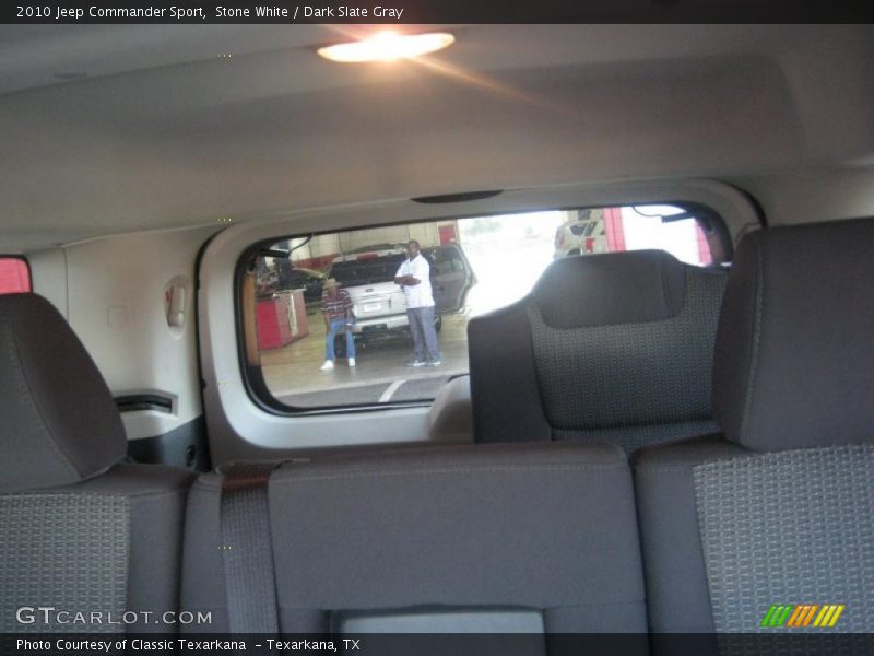 Stone White / Dark Slate Gray 2010 Jeep Commander Sport