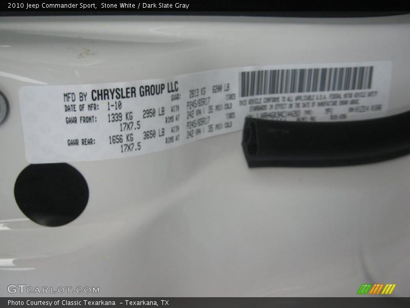 Stone White / Dark Slate Gray 2010 Jeep Commander Sport
