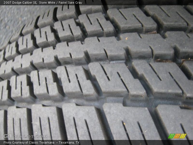 Stone White / Pastel Slate Gray 2007 Dodge Caliber SE