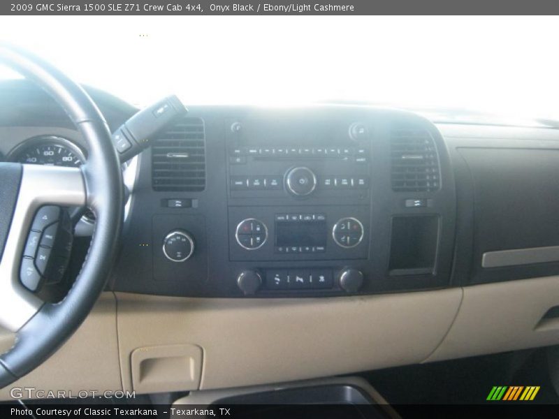 Onyx Black / Ebony/Light Cashmere 2009 GMC Sierra 1500 SLE Z71 Crew Cab 4x4