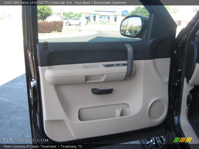 Onyx Black / Ebony/Light Cashmere 2009 GMC Sierra 1500 SLE Z71 Crew Cab 4x4