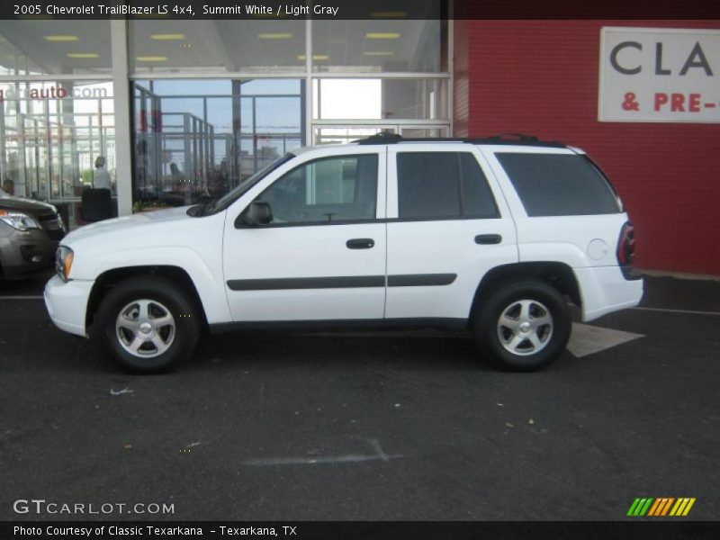 Summit White / Light Gray 2005 Chevrolet TrailBlazer LS 4x4