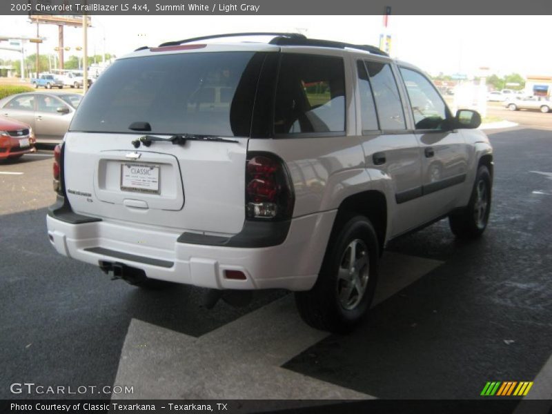 Summit White / Light Gray 2005 Chevrolet TrailBlazer LS 4x4