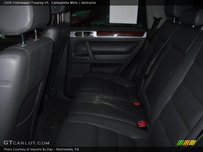 Campanella White / Anthracite 2006 Volkswagen Touareg V6