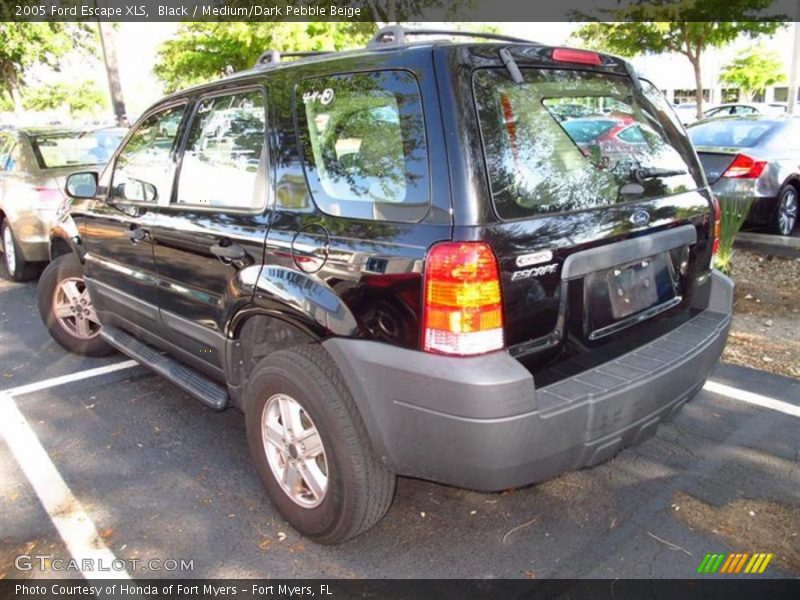 Black / Medium/Dark Pebble Beige 2005 Ford Escape XLS