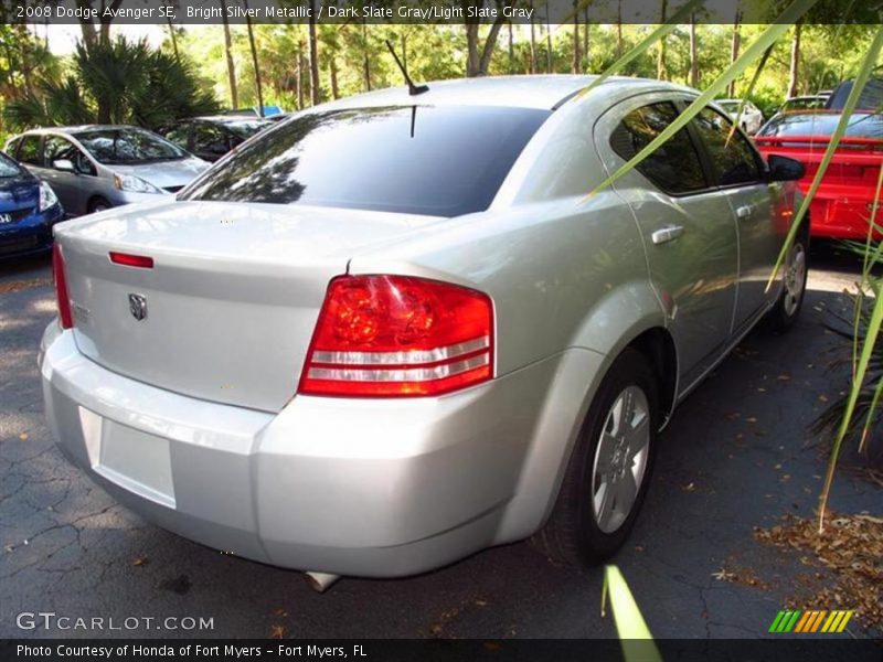 Bright Silver Metallic / Dark Slate Gray/Light Slate Gray 2008 Dodge Avenger SE