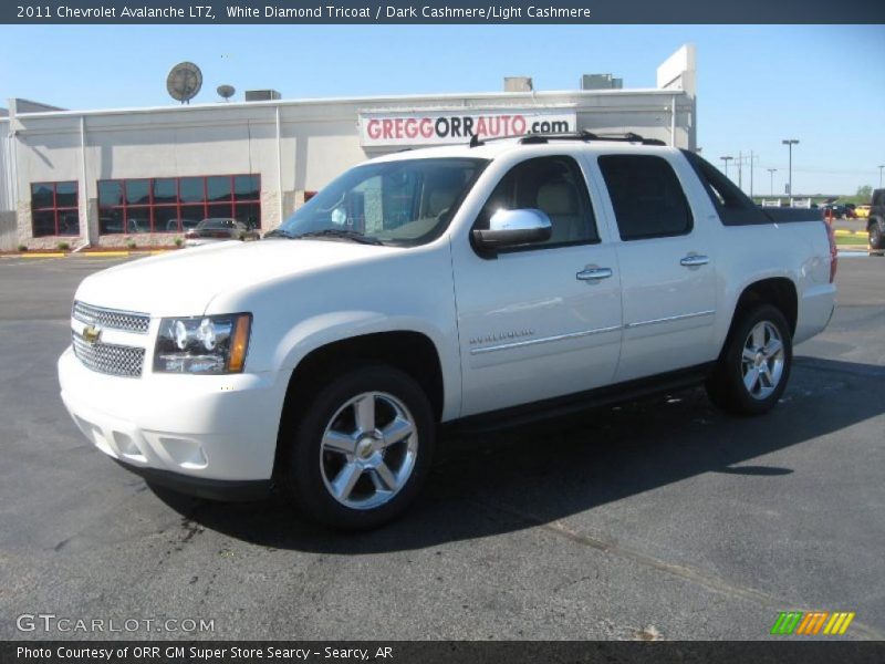 White Diamond Tricoat / Dark Cashmere/Light Cashmere 2011 Chevrolet Avalanche LTZ