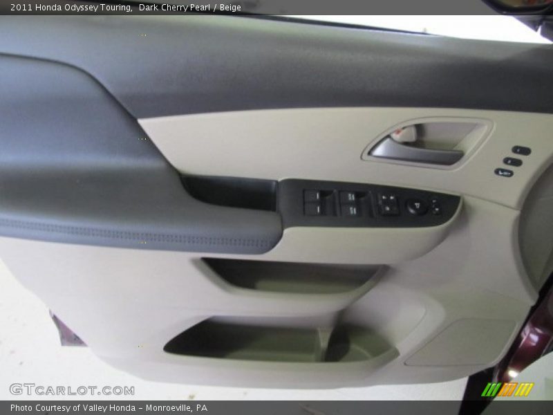 Dark Cherry Pearl / Beige 2011 Honda Odyssey Touring