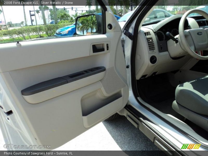 Silver Metallic / Stone 2008 Ford Escape XLS