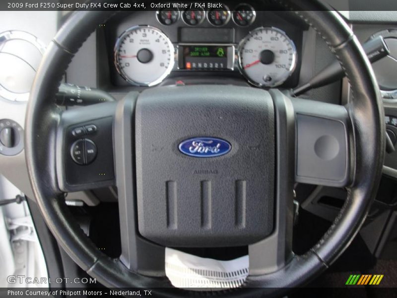 Oxford White / FX4 Black 2009 Ford F250 Super Duty FX4 Crew Cab 4x4