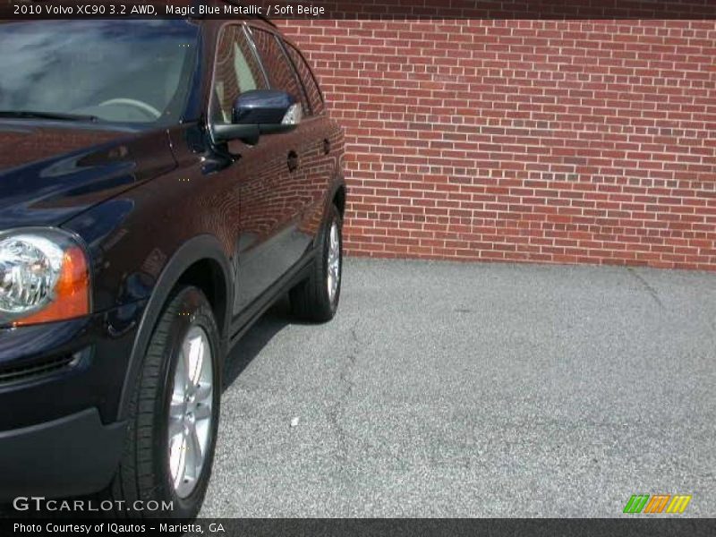 Magic Blue Metallic / Soft Beige 2010 Volvo XC90 3.2 AWD
