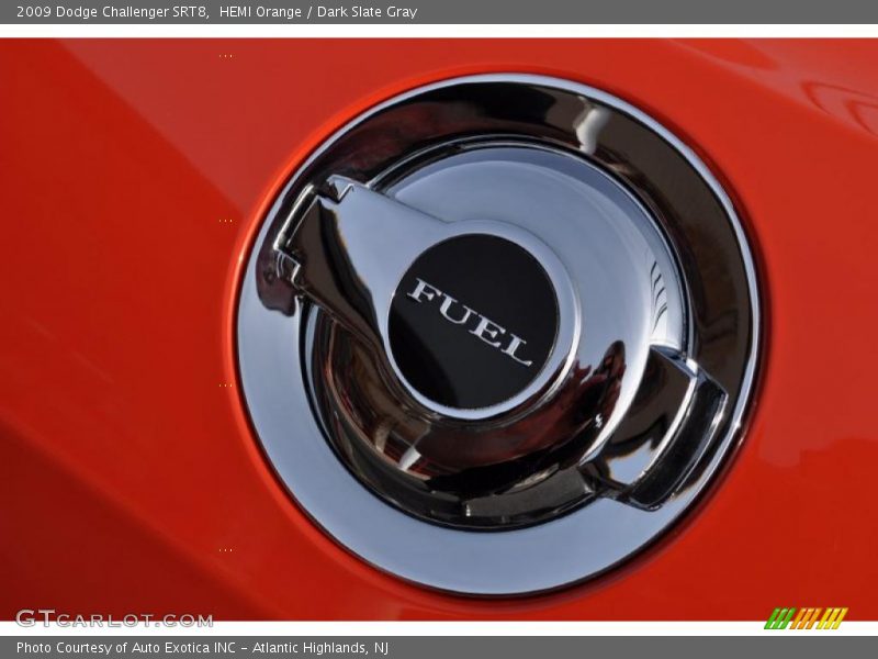 Controls of 2009 Challenger SRT8