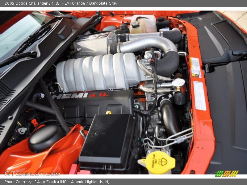  2009 Challenger SRT8 Engine - 6.1 Liter SRT HEMI OHV 16-Valve V8