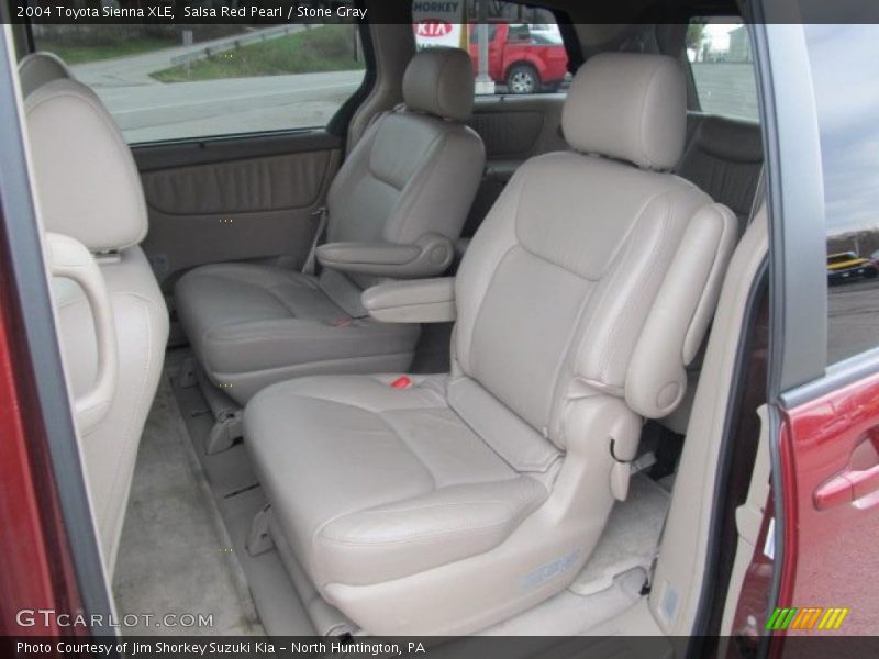 Salsa Red Pearl / Stone Gray 2004 Toyota Sienna XLE