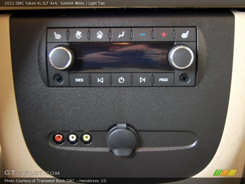 Controls of 2011 Yukon XL SLT 4x4