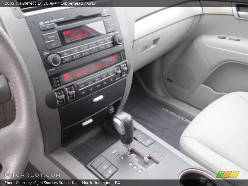 Copperhead / Gray 2009 Kia Borrego LX V6 4x4