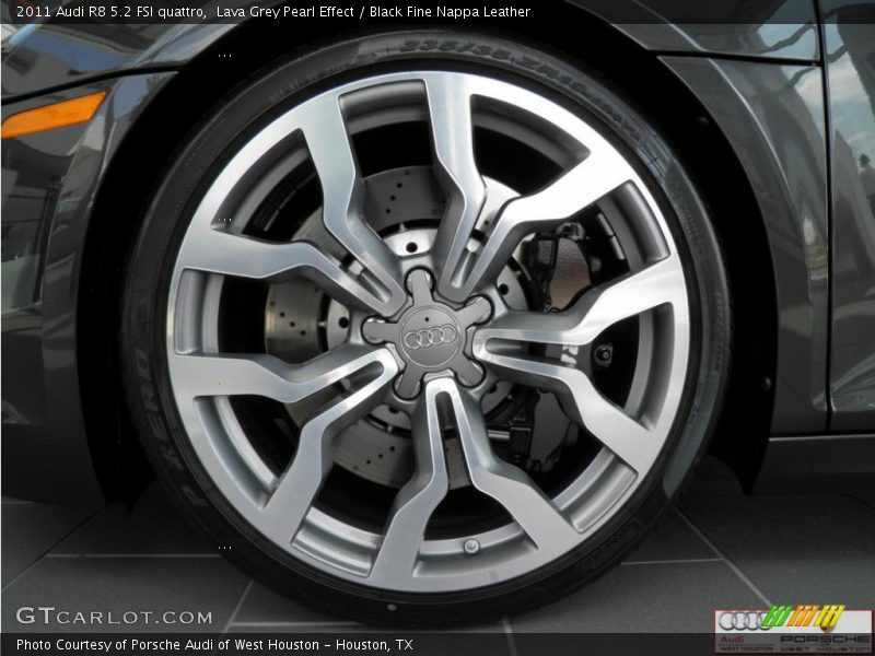 Lava Grey Pearl Effect / Black Fine Nappa Leather 2011 Audi R8 5.2 FSI quattro