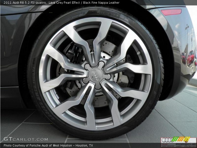 Lava Grey Pearl Effect / Black Fine Nappa Leather 2011 Audi R8 5.2 FSI quattro